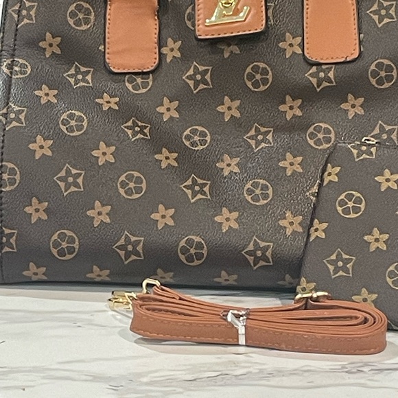Handbags - Brown Designer Tote and Wallet Set